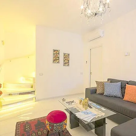 Tortora Marina Holiday Sleeps 16 With Pool And Air Con Holiday home *